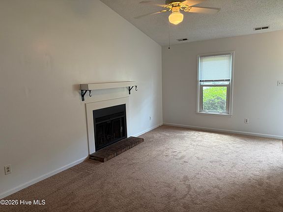 3rd image of 135 Twin Wood Dr