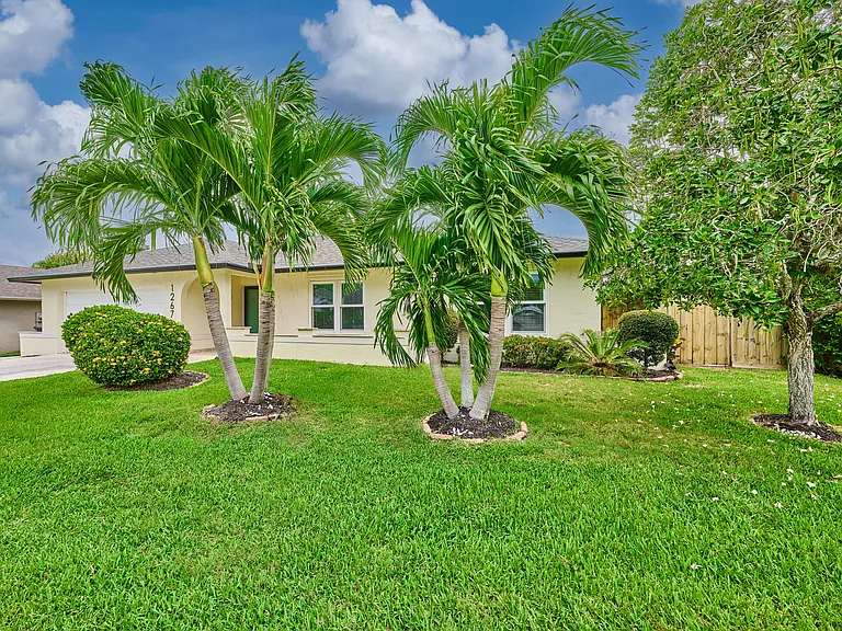 1267 Summerwood Cir — Photo 8