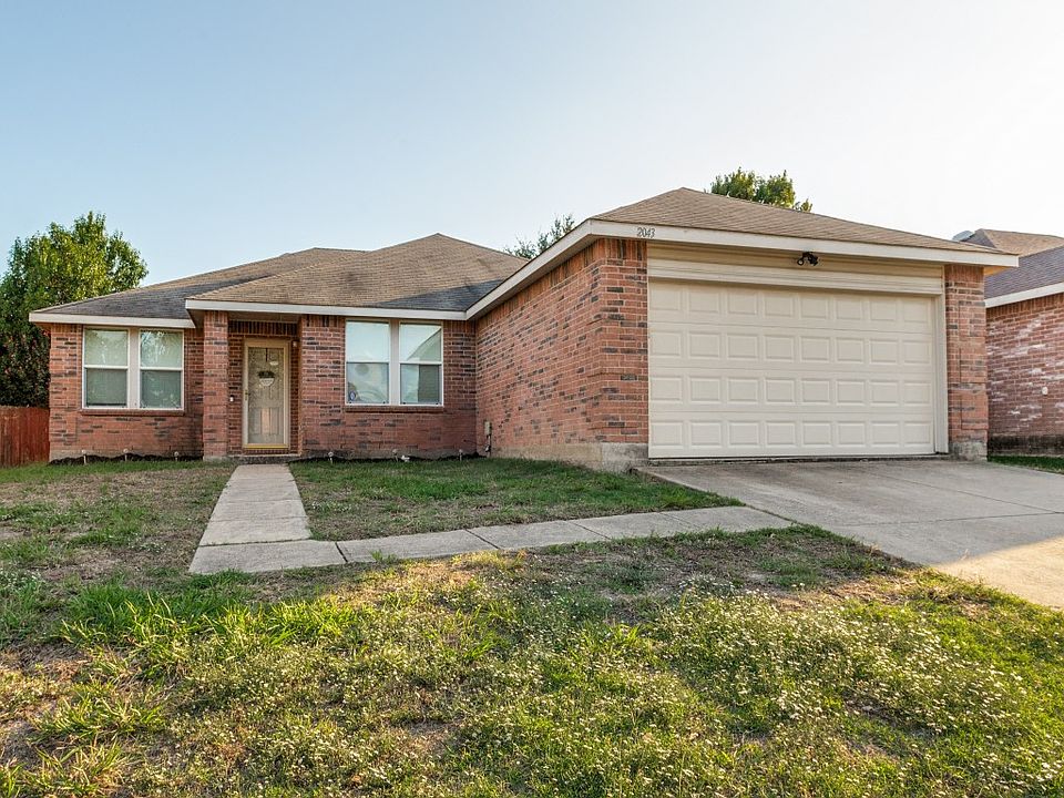 1st image of 2043 Cap Rock Ln