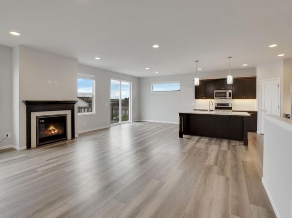 N62W21717 Augusta PARKWAY, Menomonee Falls, WI 53051
