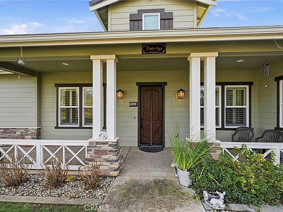 3rd image of 21145 Yankee Valley Rd