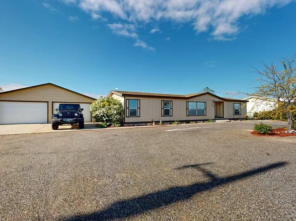 100 Mount Lewis Dr, Battle Mountain, NV 89820