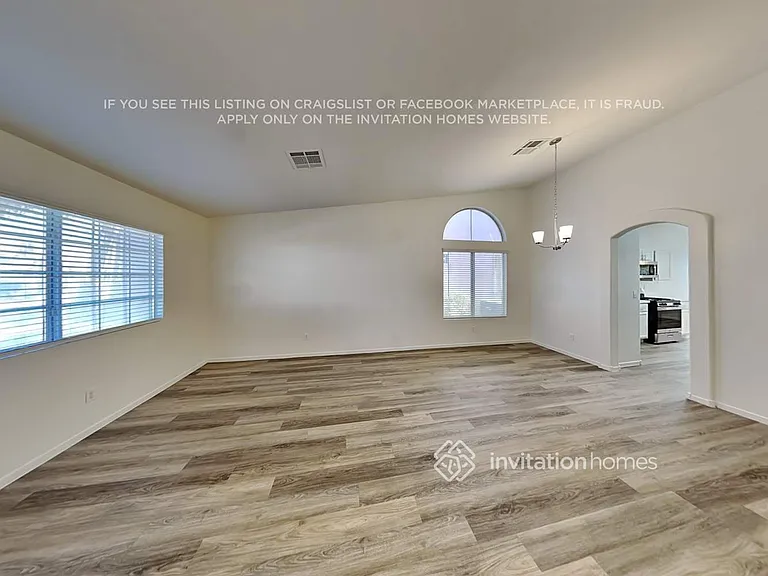 6285 Hill Haven Ave — Photo 5