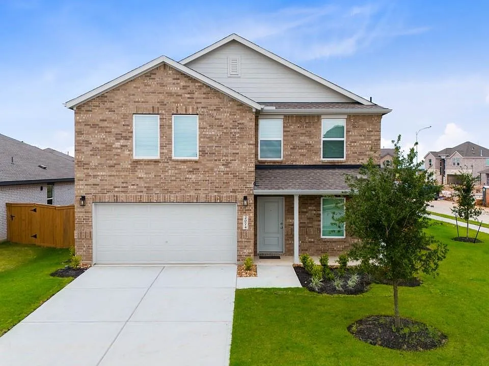 2074 Solstice Landing Dr