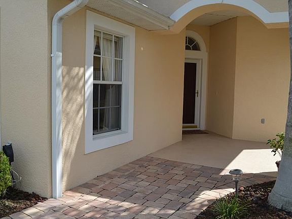 3rd image of 211 Lewis Dr