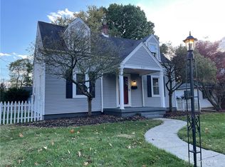 227 Pleasant St, Xenia, OH 45385