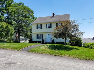 28 High St, Hallowell, ME 04347