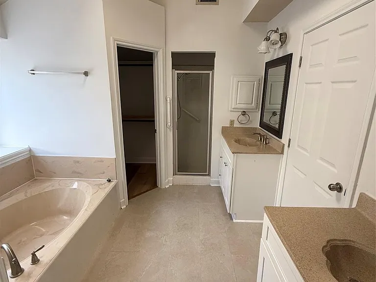 3211 Mesquite Dr — Photo 9