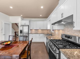 4766 55b St #1, Delta, BC V4K3B7