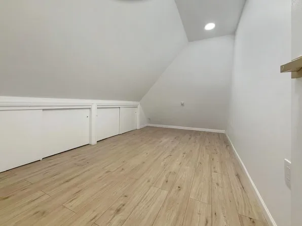 30 Kelly Parkway image 17 of 18