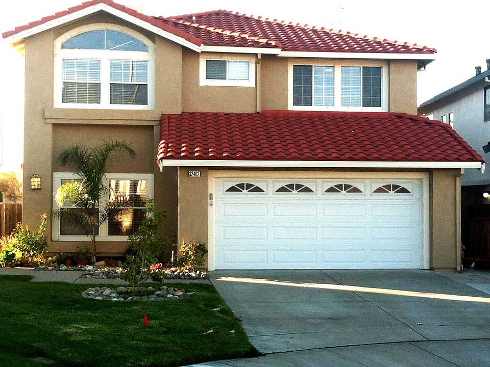1st image of 32402 Monterey Dr