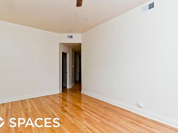 5th image of 902 W Montrose Ave #1FSRE