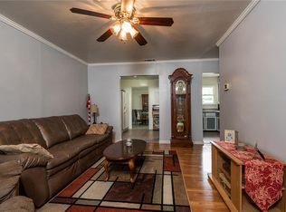 4545 Newman Dr, Haltom City, TX 76117