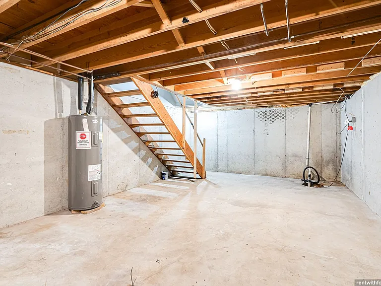 1327 Trader Rd. — Photo 15