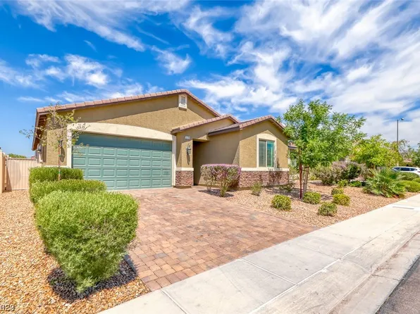 5729 Akula Bay St, North Las Vegas, NV 89081