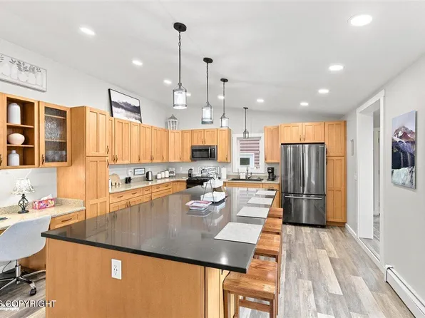 4320 Cotton Grass Dr, Eagle River, AK 99577