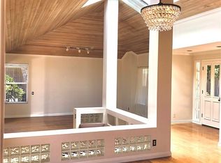 26 Vienna #12, Newport Beach, CA 92660