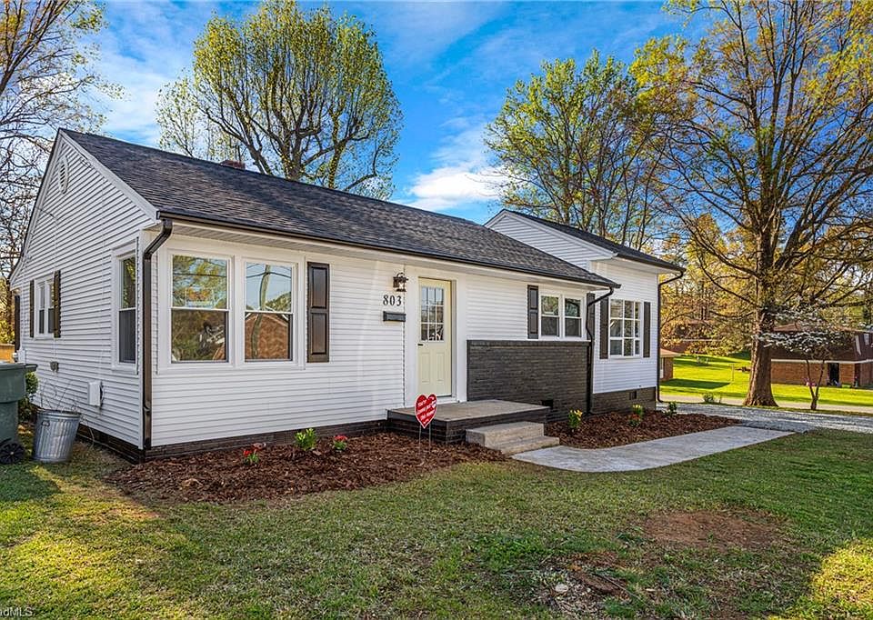 803 Oakley St, Graham, NC 27253 | Zillow