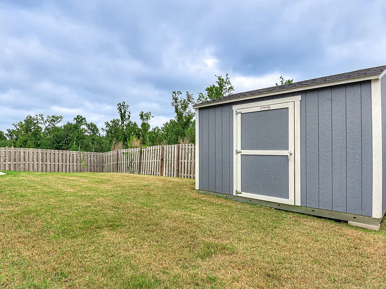 157 Dublin Loop — Photo 40