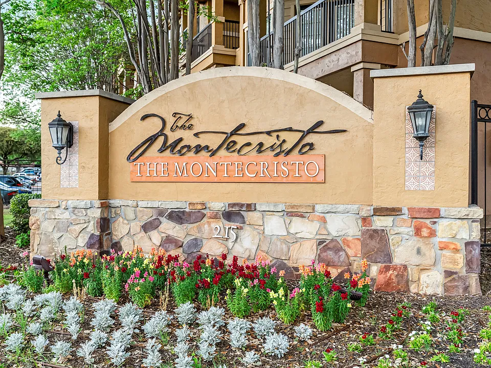 Montecristo Apartments