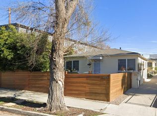 1208 1/2 S Dunsmuir Ave, Los Angeles, CA 90019