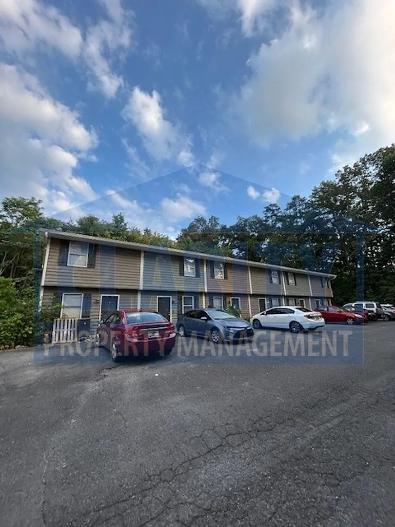 Building Photo - 3009 Adkisson Dr NW