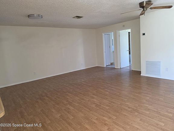 4th image of 36 Elton St APT B