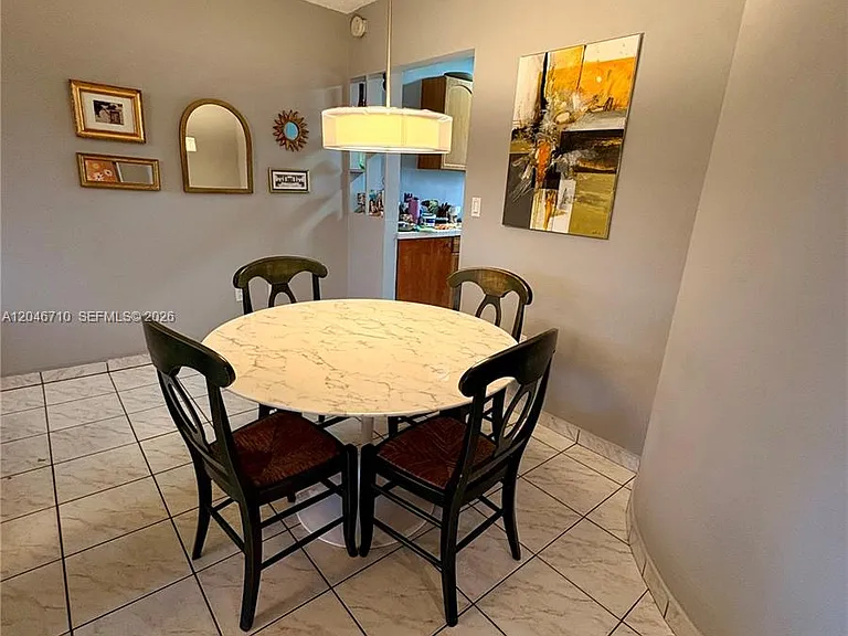 3501 SW 10th St #1B — Photo 7