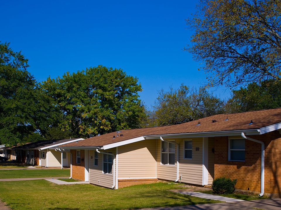 1st image of 130 Dakota Dr