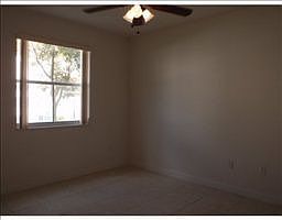 5th image of 1535 SE 26th St Unit 105