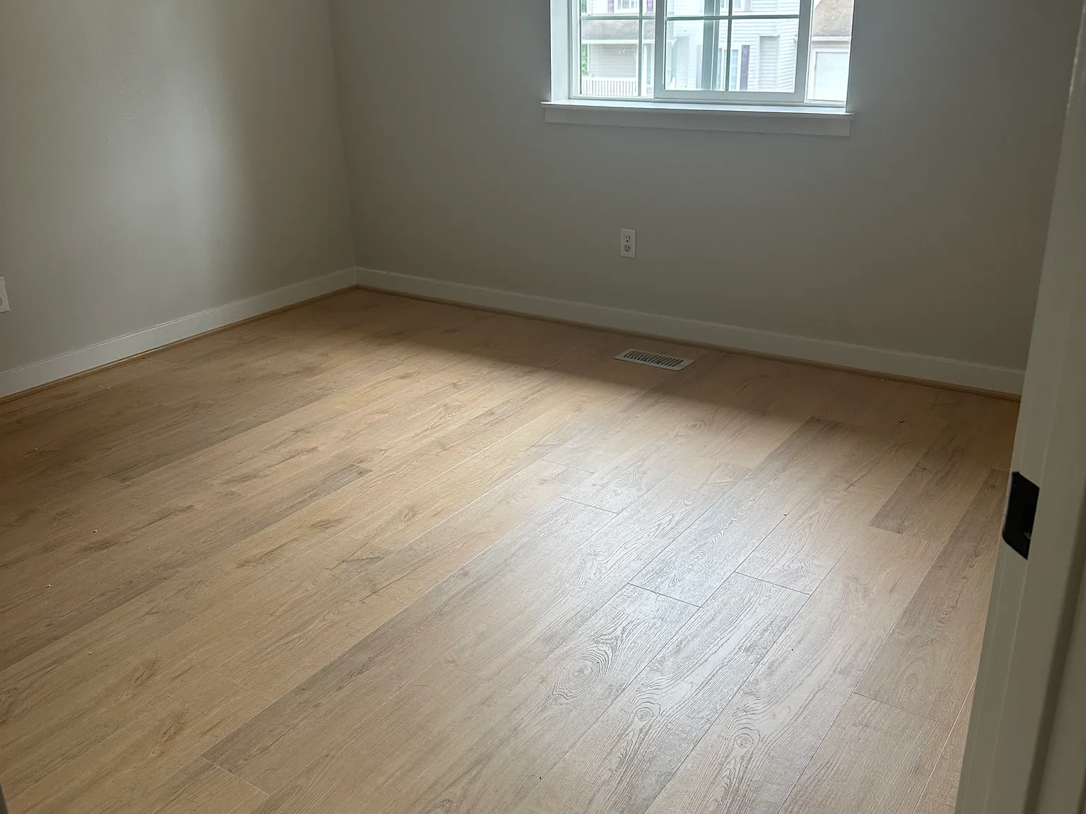6112 76th Ave NE — Photo 3