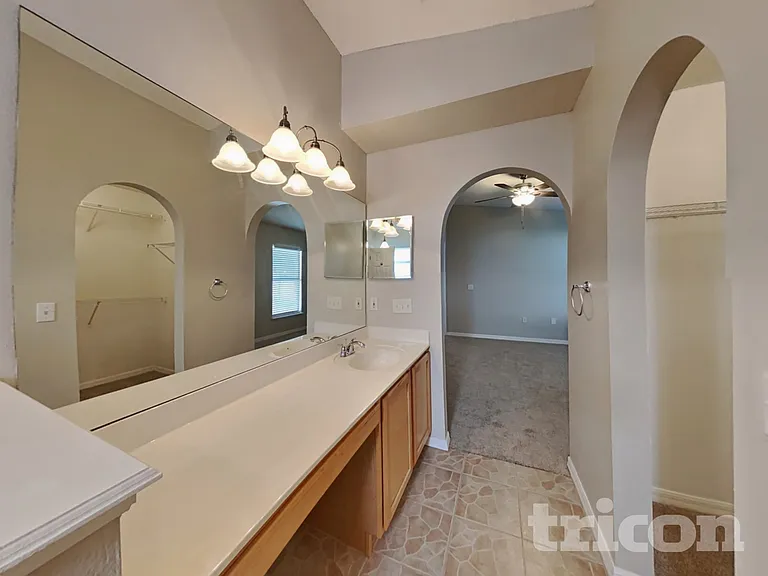 13049 Waterbourne Dr — Photo 9