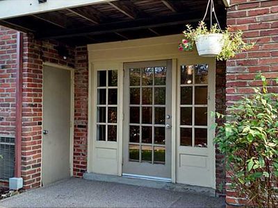 980 Chatham Park Dr APT J, Pittsburgh, PA, 15216