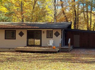 6183 River Ridge Dr, Bellaire, MI 49615