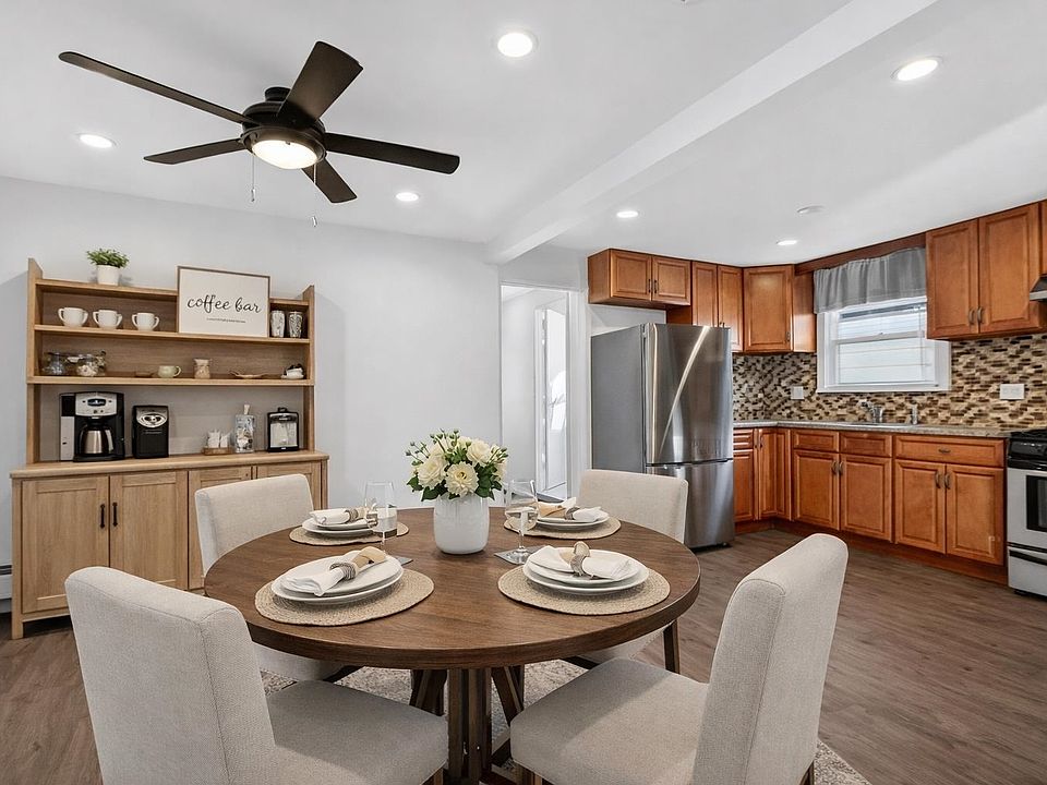 1st image of 81 W 26th St #3