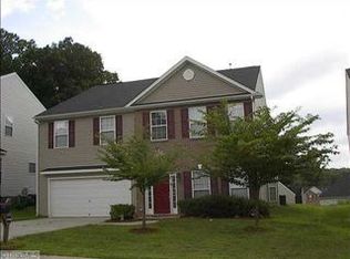 2715 Amesbury Rd, Winston Salem, NC 27103