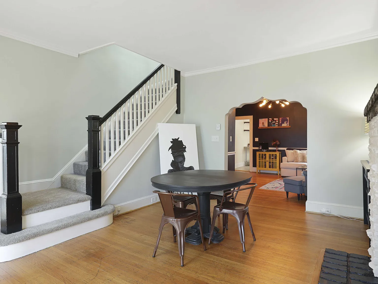 3 bed, 2100 sqft, $2,100 — Photo 4