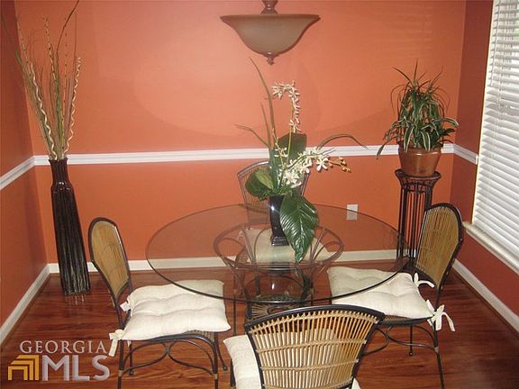 3rd image of 1499 Cove Creek Cir