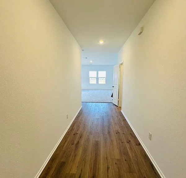 852 Rancho Del Cielo Loop — Photo 3