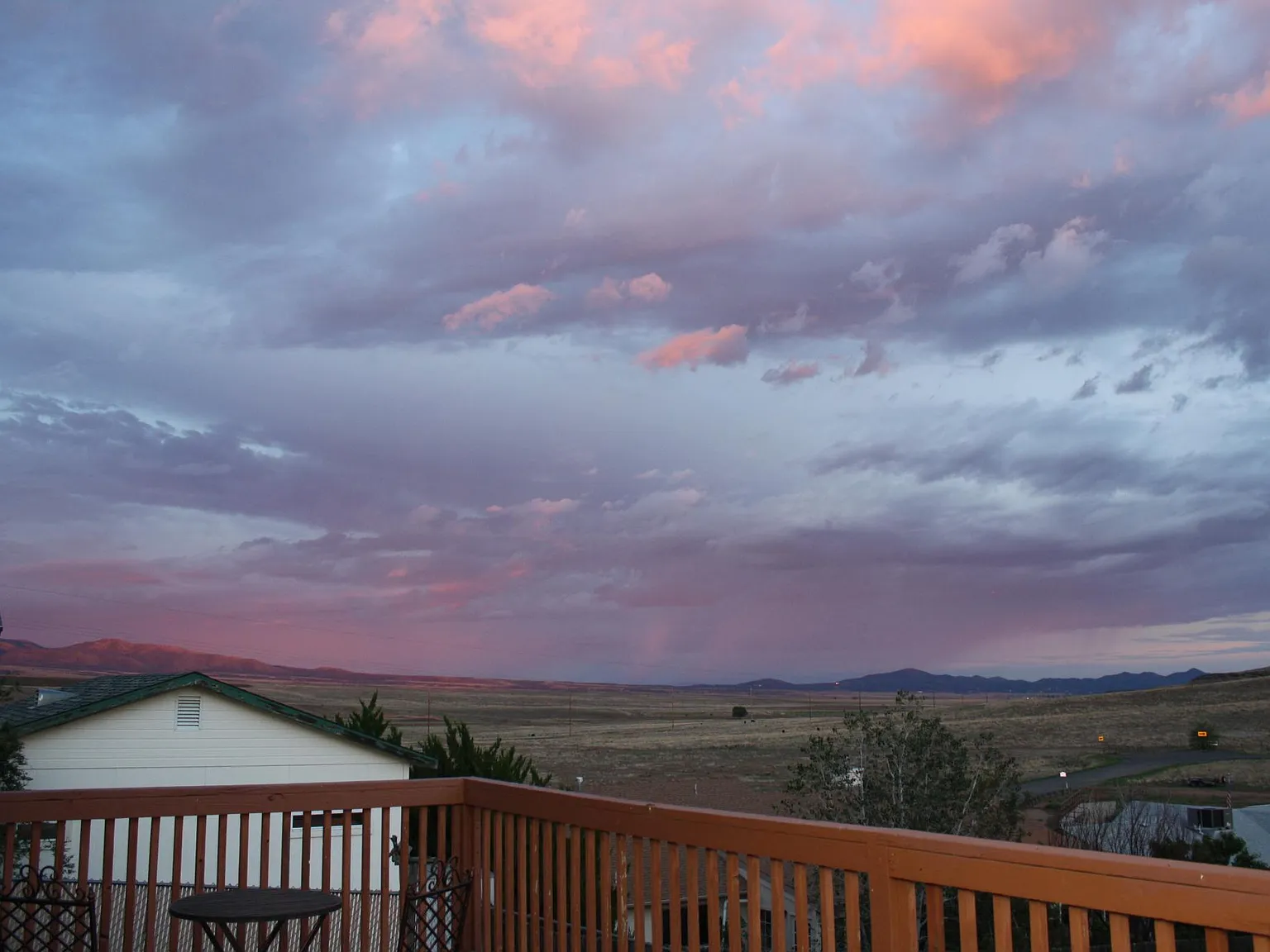 3 bed, 2000 sqft, $2,395 — Photo 3