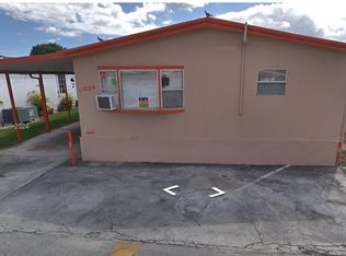 11224 NW 6th St, Miami, FL 33172
