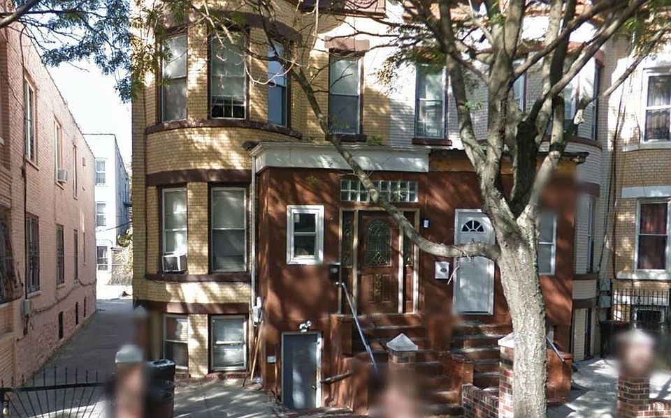 2nd image of 600 Van Siclen Ave