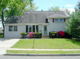 12 Shetland Rd, East Brunswick, NJ 08816