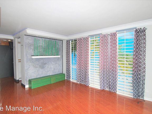 4th image of 700 E Ocean Blvd Unit 3001