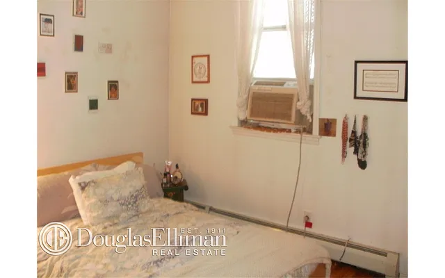 Rented by Douglas Elliman | media 32