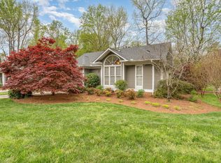 8 Whitburn Pl, Durham, NC 27705