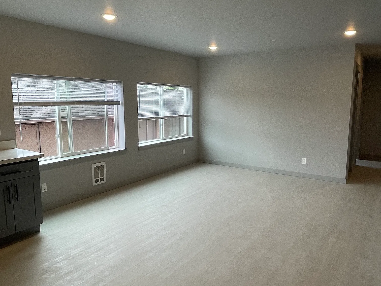 2 bed, 960 sqft, $2,250 — Photo 4