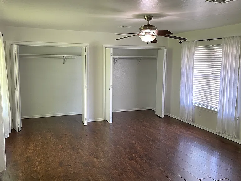 2139 NW 15th St — Photo 12