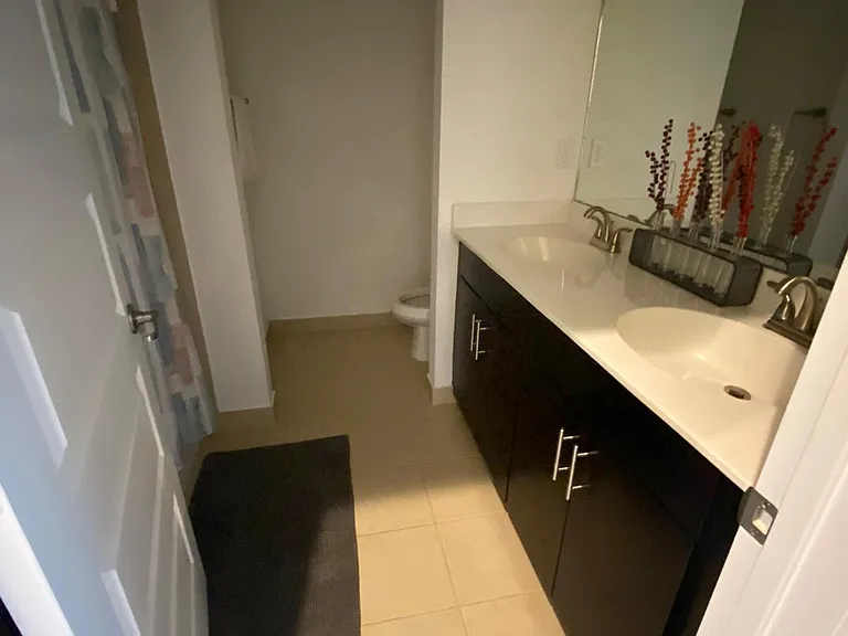 19103 NE 8th Ct — Photo 10