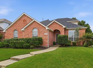 4401 Lakeside Dr, The Colony, TX 75056